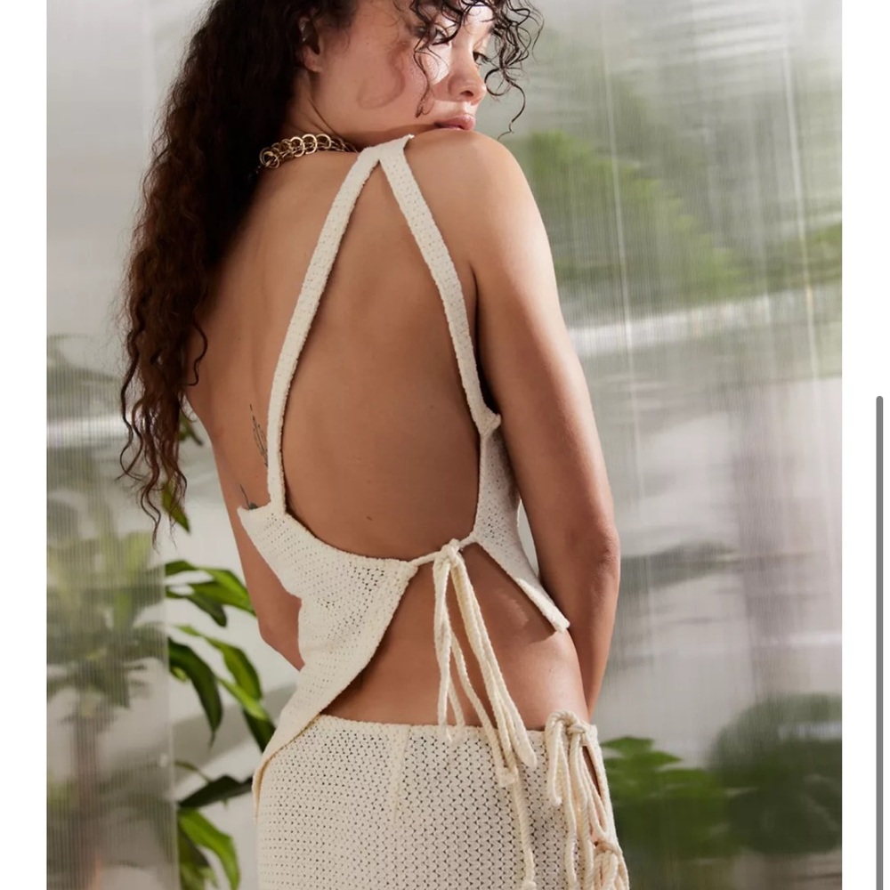 NWT Out From Under Boardwalk One-Shoulder Top